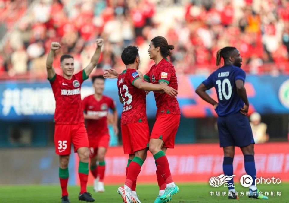 欧博官网下载-梅内特 门将